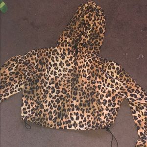 Cropped animal print wind breaker
